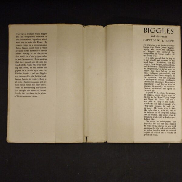 W.E. Johns Biggles Sees It Through Reprint in D/J 1951 - Image 5