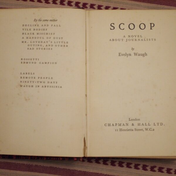 Evelyn Waugh Scoop Ex Library Copy First UK Edition 1938 - Image 7