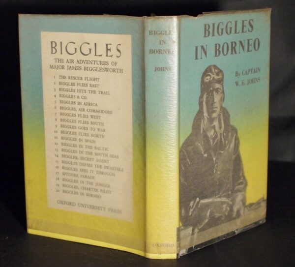 * Lovely Copy * W.E. Johns Biggles In Borneo Reprint in D/J 1951