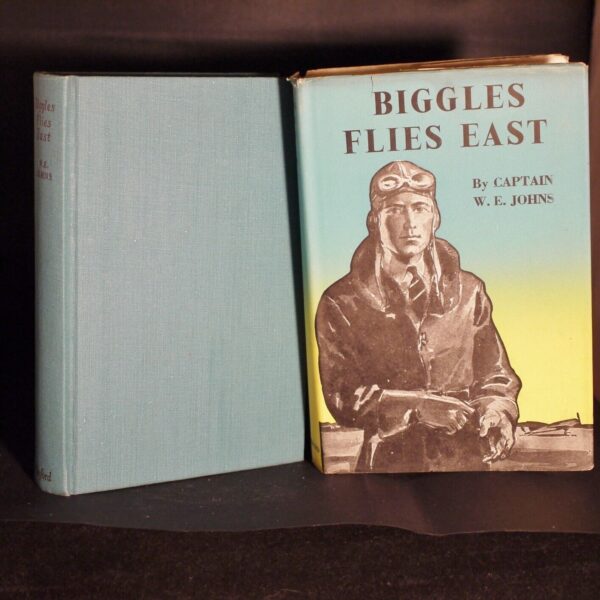 * Lovely Copy * W.E. Johns Biggles Flies East Reprint in D/J 1951 - Image 7