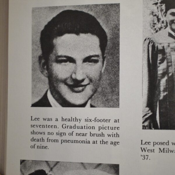 ** SIGNED ** Liberace An Autobiography 1st UK Edition in D/J 1973 - Image 9